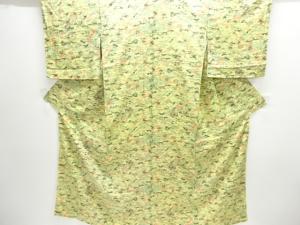 大正ロマン　流水に花模様着物